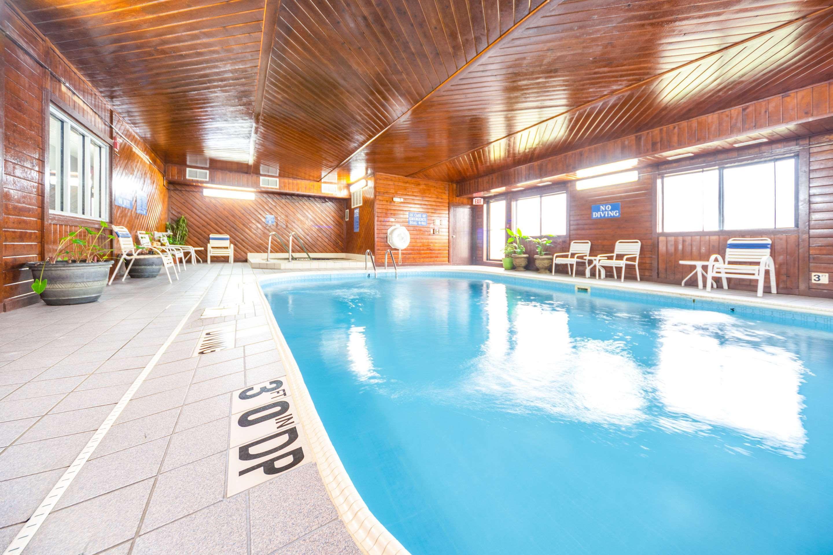 Quality Inn & Suites Danville Esterno foto