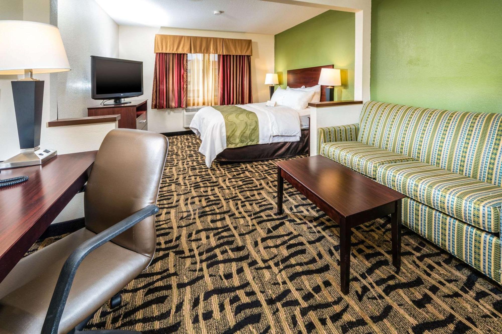 Quality Inn & Suites Danville Esterno foto