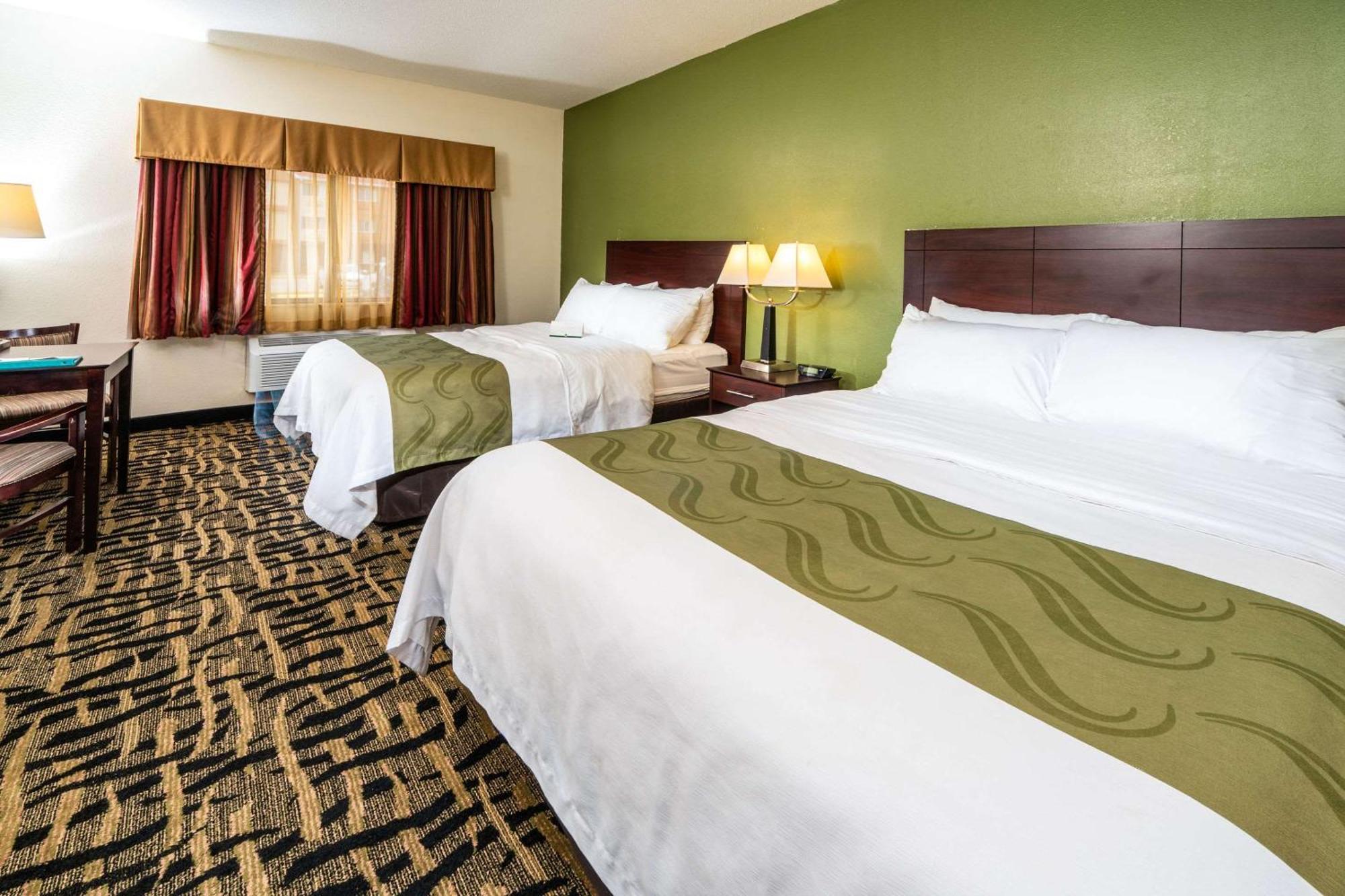 Quality Inn & Suites Danville Esterno foto