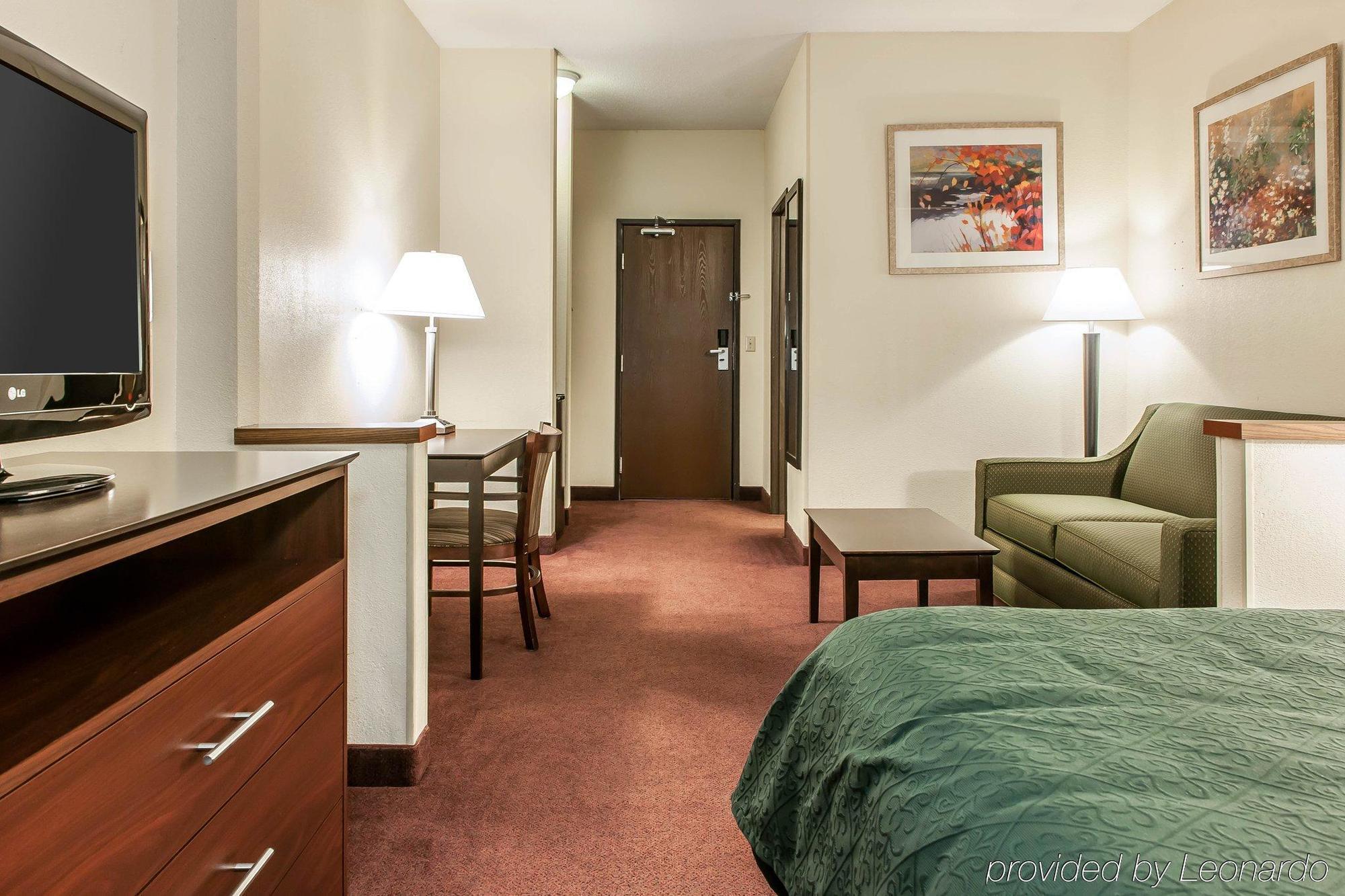 Quality Inn & Suites Danville Esterno foto
