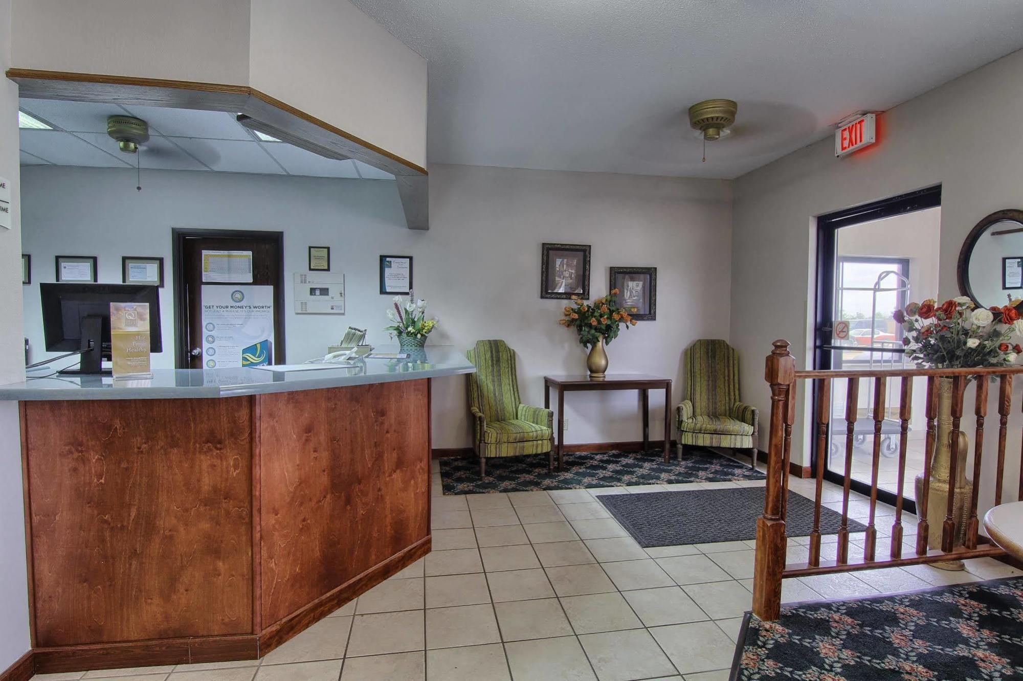 Quality Inn & Suites Danville Esterno foto