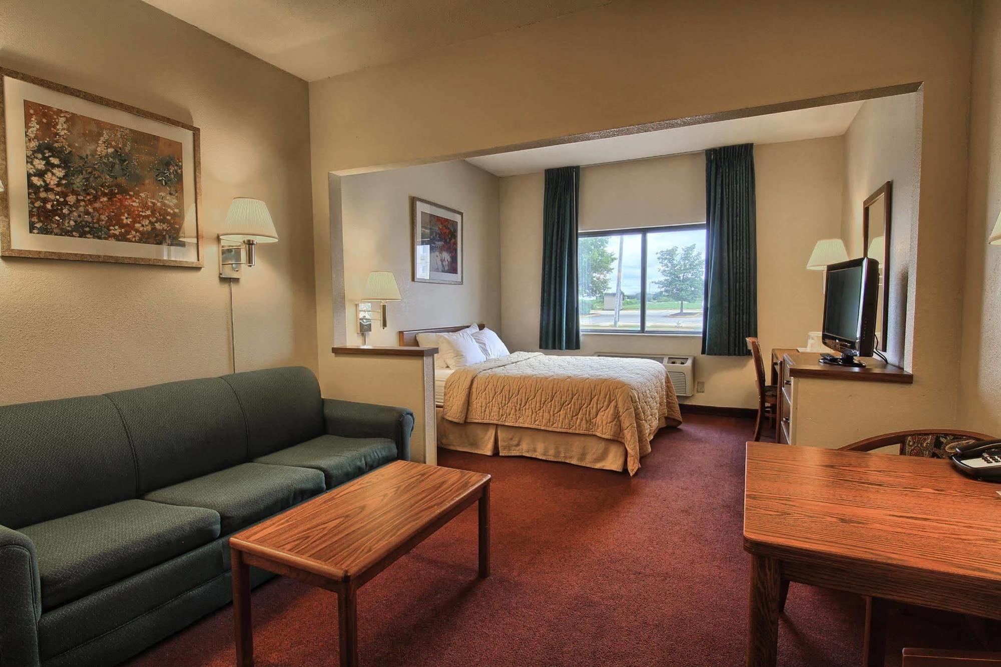 Quality Inn & Suites Danville Esterno foto