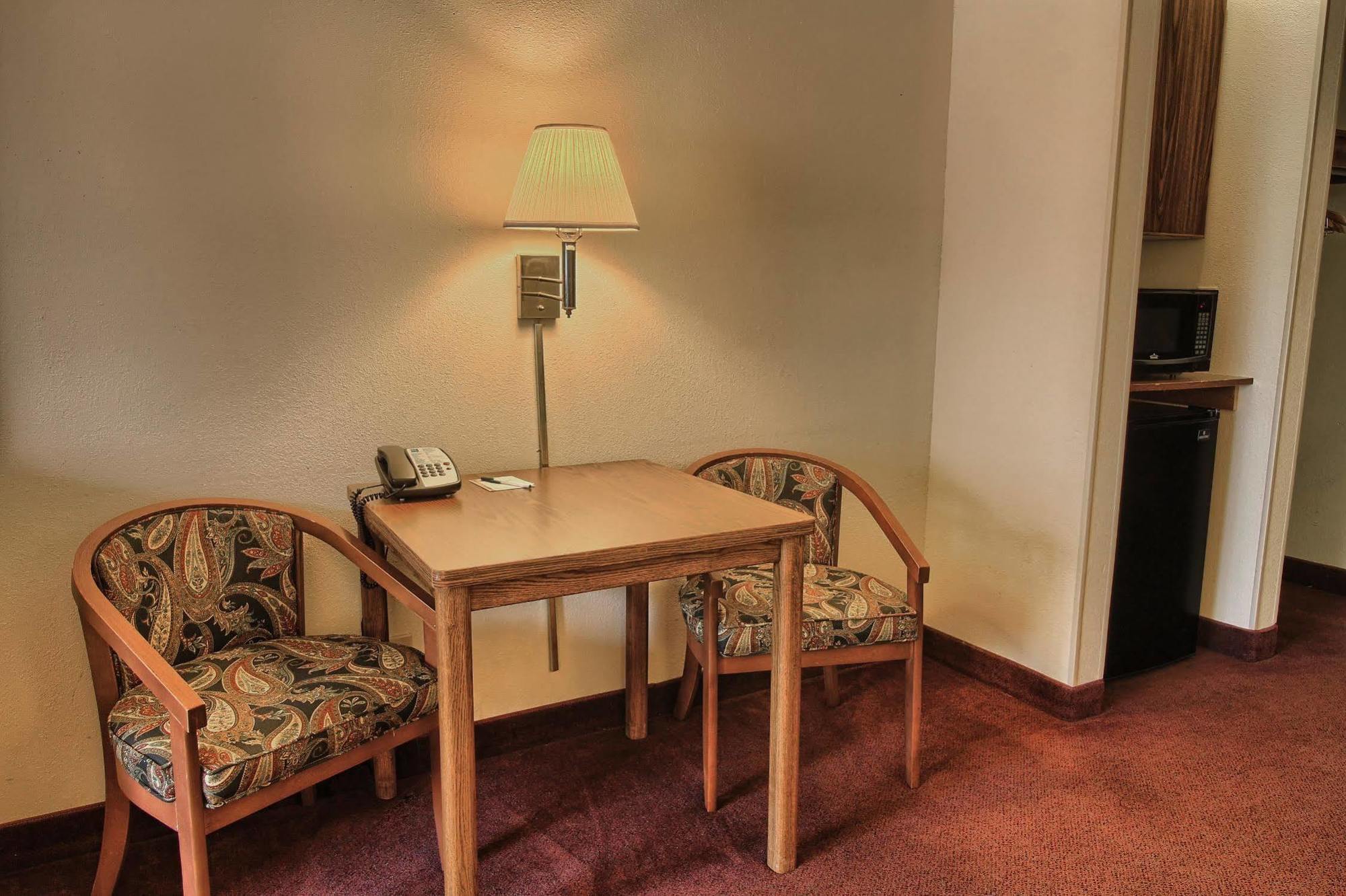 Quality Inn & Suites Danville Esterno foto