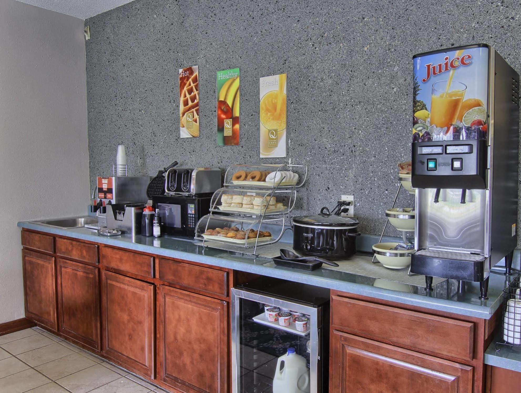 Quality Inn & Suites Danville Esterno foto