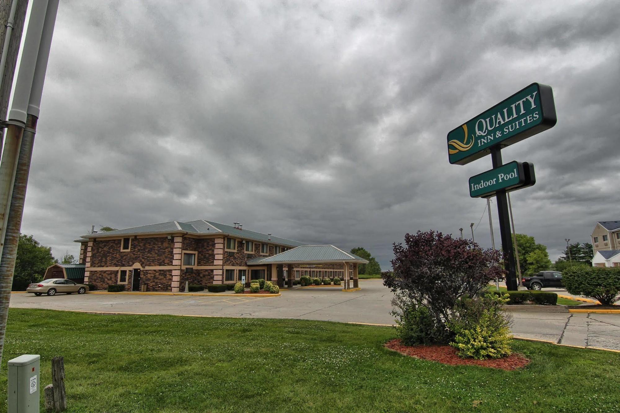 Quality Inn & Suites Danville Esterno foto